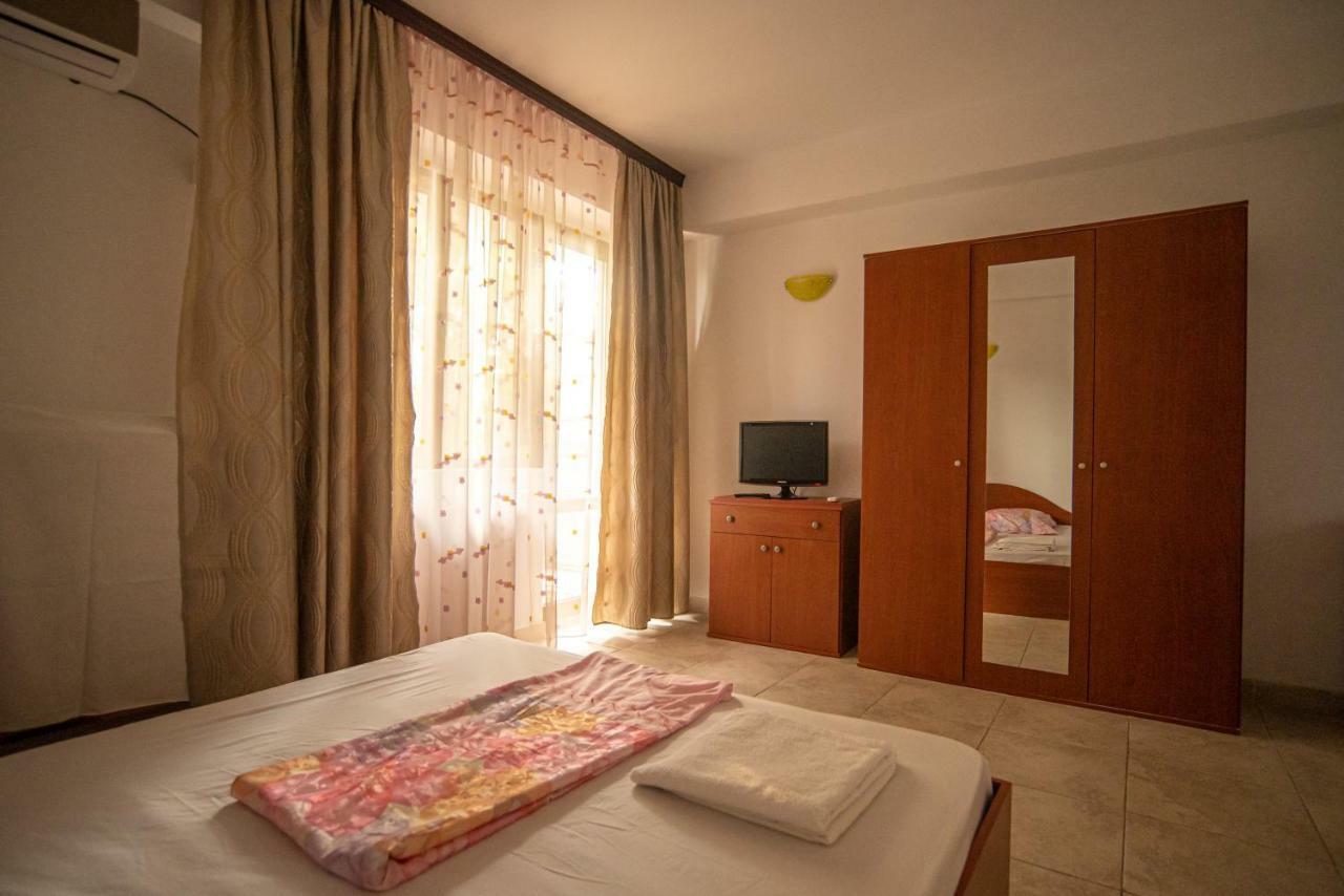 La Papu Si Maia Hotel Eforie Sud  Eksteriør billede