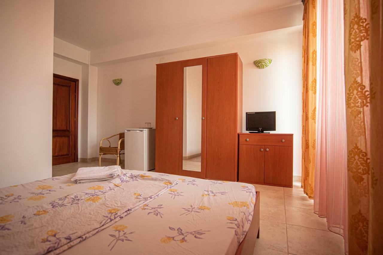 La Papu Si Maia Hotel Eforie Sud  Eksteriør billede